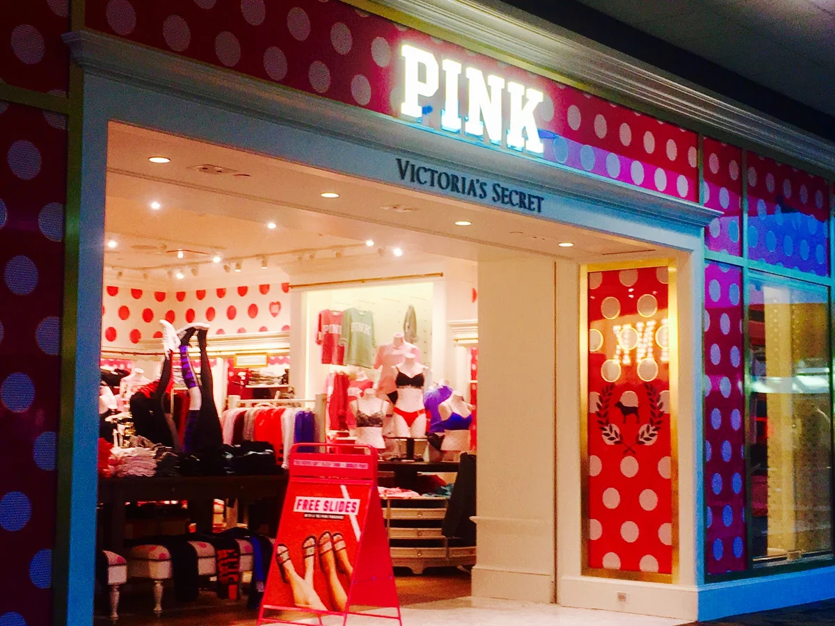 Victoria's Secret & PINK in Springfield - Ask AI | mindtrip