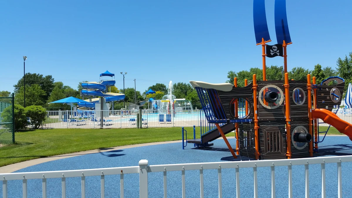 Holmen Area Aquatic Center in Holmen - Ask AI | mindtrip