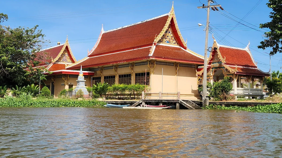 Samrong in Bang Chalong - Ask AI | mindtrip