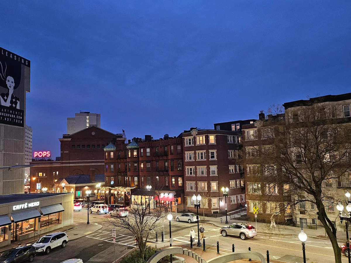 Metropolis in Boston, Massachusetts - Ask AI | mindtrip