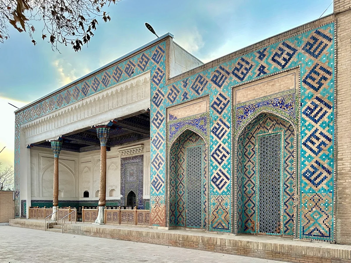 Khodja Akrar Madrasah in Samarkand - Ask AI | mindtrip