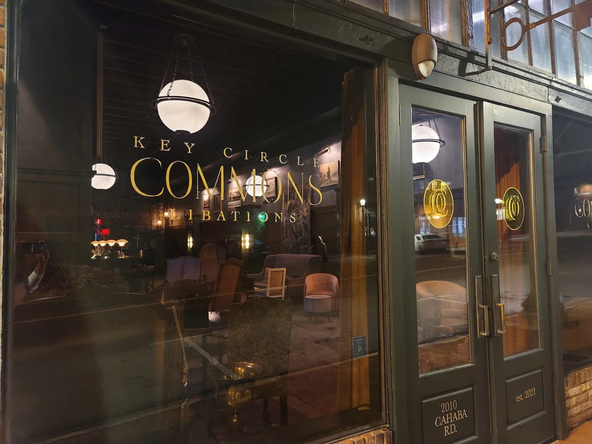 Key Circle Commons in Mountain Brook, Alabama | Ask Anything