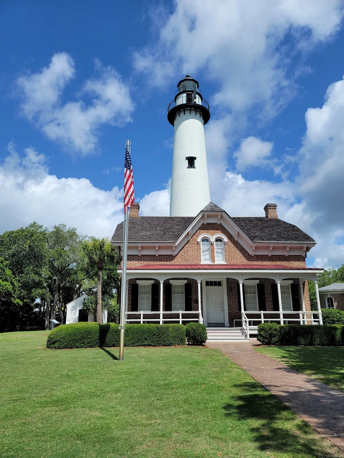 St. Simons Lighthouse Museum in Georgia - Ask AI | mindtrip