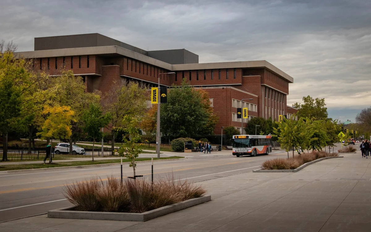 Main Library in Iowa City, Iowa - Ask AI | mindtrip