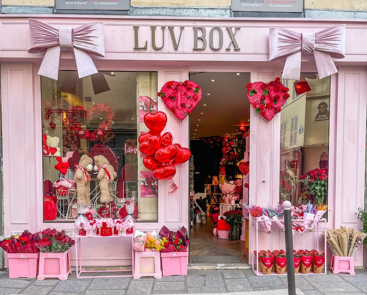 LUV BOX in Paris, Île-de-France | What to Know Before You Go