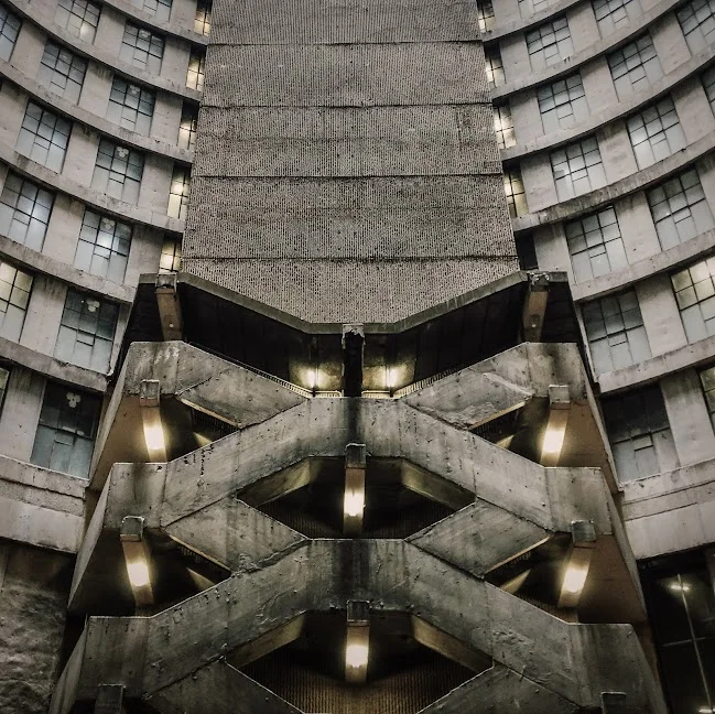 Ponte City Apartments in Johannesburg | Ask Anything