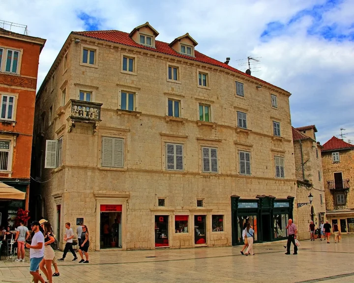 Palača Pavlović in Split - Ask AI | mindtrip