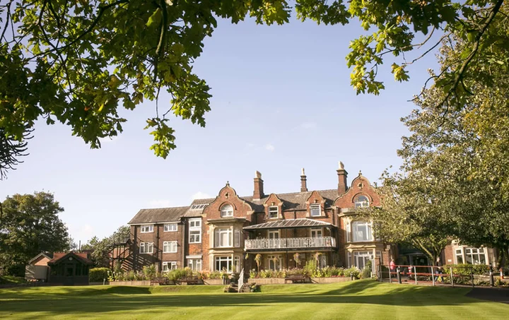 Lostock Hall in Lancashire | What to Know Before You Go