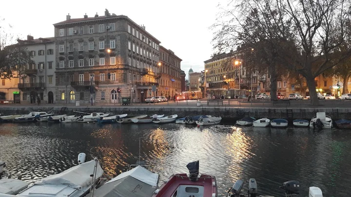 Mrtvi kanal