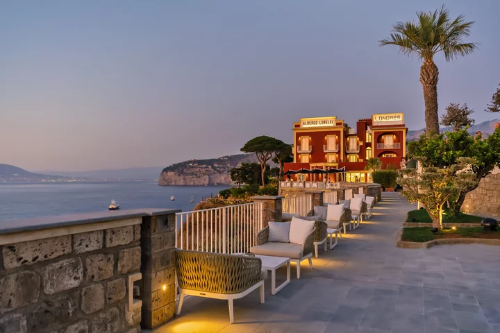 foreigners club sorrento dress code Dining at Foreigners Club in Sorrento