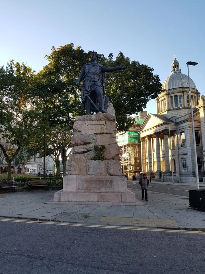 William Wallace Statue in Aberdeen - Ask AI | mindtrip