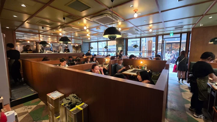 Café Hana in Tokyo | Is it Good?