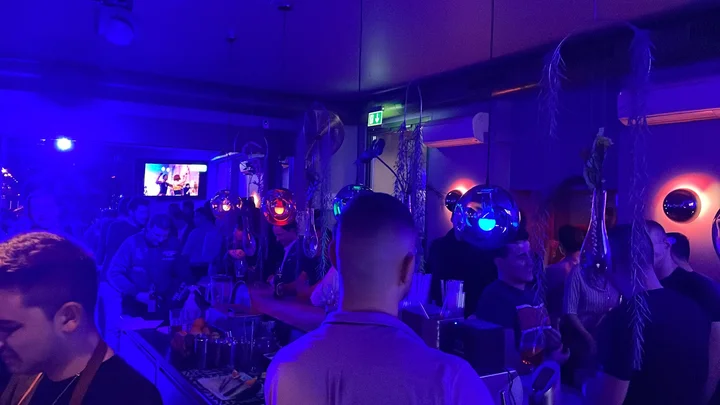 volksgarten vienna club dress code Clubs & Discos