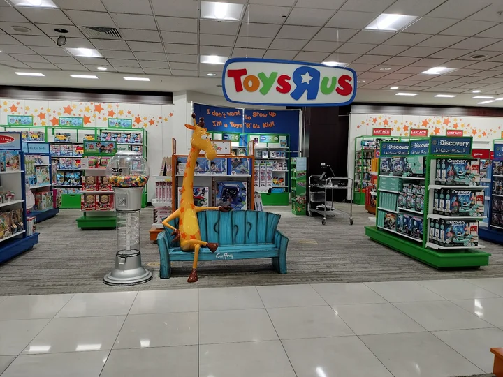 toys r ros Toys R Us Closing In Ross Township, PA Update #3 main image 1