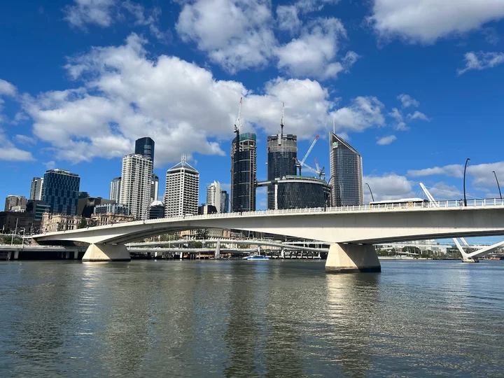 Victoria Bridge in Brisbane | What to Know Before You Go