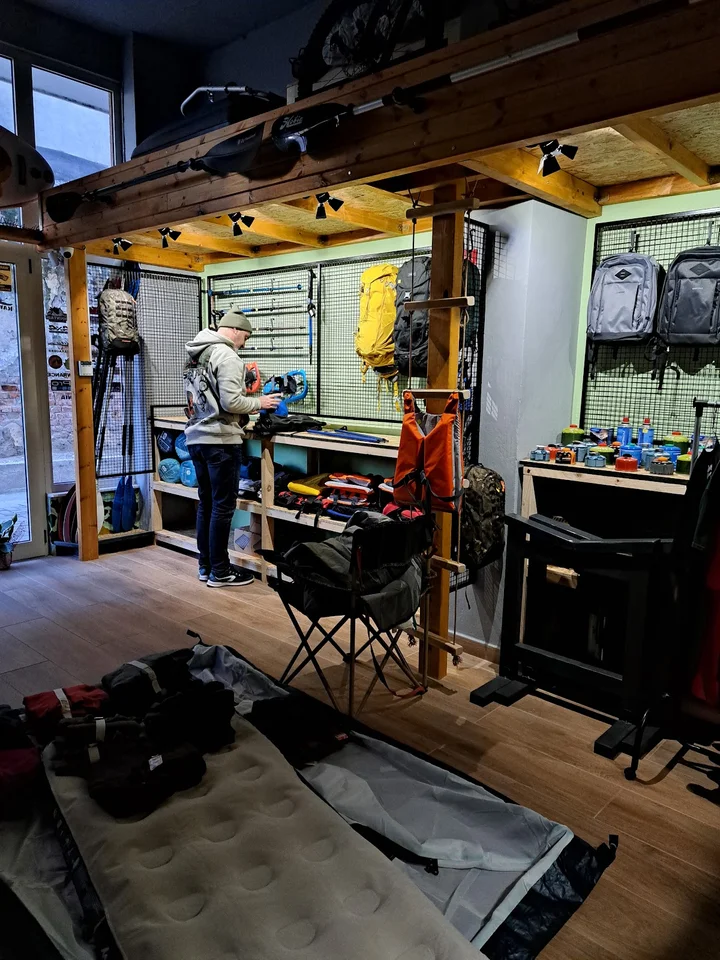 Tony Store Tirana in Tirana - Ask AI | mindtrip