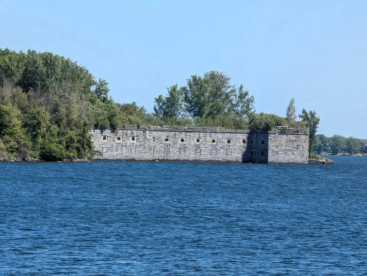 Fort Montgomery in Rouses Point - Ask AI | mindtrip