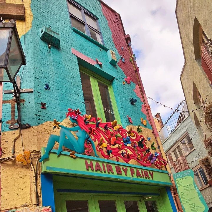Plaque: Monty Python in London | What to Know Before You Go