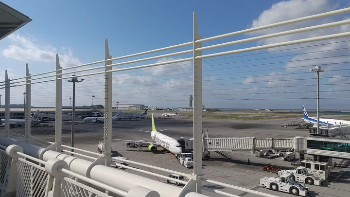 Naha Airport Observation Deck in Naha - Ask AI | mindtrip