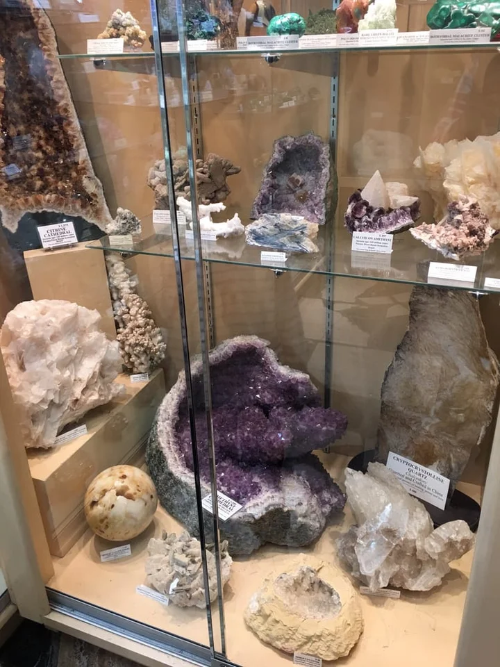 Geode Shop in Buena Park | What to Know Before You Go