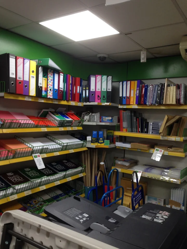 Tudor Library in Warlingham, England - Ask AI | mindtrip