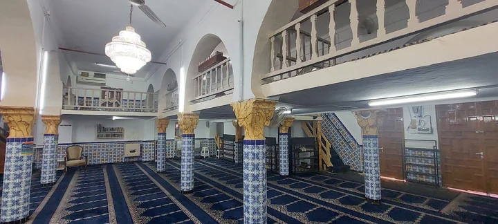 El-Hanafi Mosque in Blida - Ask AI | mindtrip