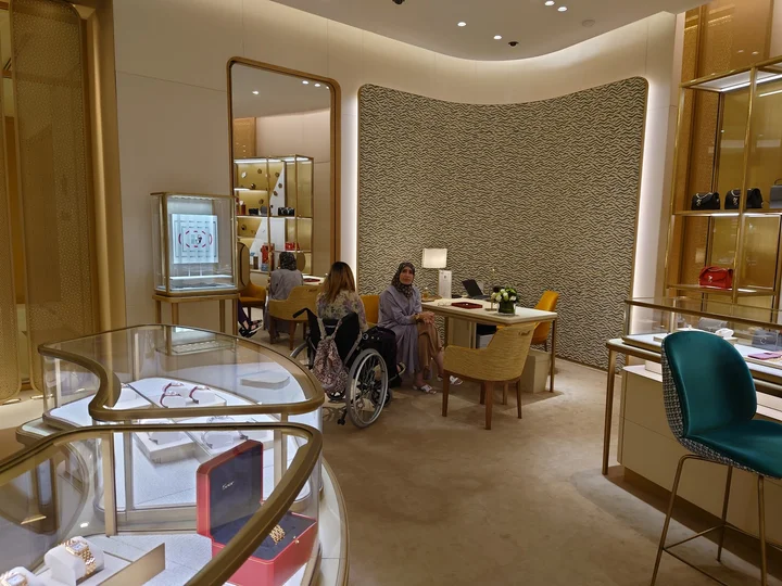 Cartier Kingdom Center in Riyadh - Ask AI | mindtrip
