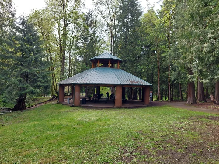 Meinig Memorial Park in Sandy, Oregon - Ask AI | mindtrip