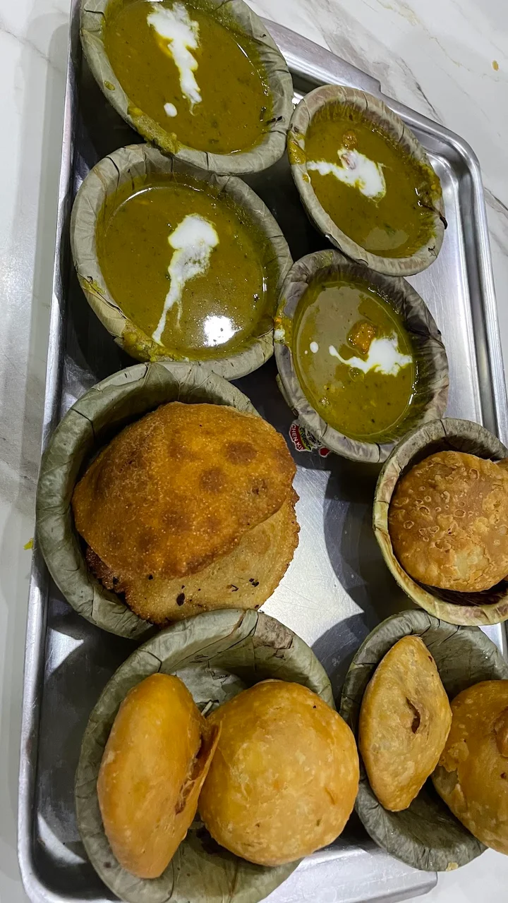Rajendra Sweets in Agra, Uttar Pradesh | Ask Anything