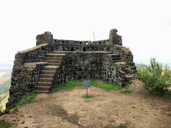 Rohida Fort in Bhor, Maharashtra - Ask AI | mindtrip