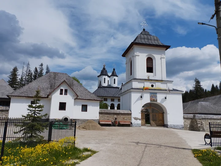 Cheia Monastery in Cheia, Prahova | Ask Anything