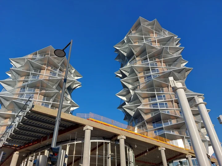 kunstpflanzen außenbereich uv beständig 60cm Real Touch Hortensie UV-resistent – Künstliche Blume für Außenber –  kunstblumenshop