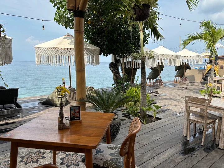 Cactus Beach Club & Restaurant - Ask AI | mindtrip