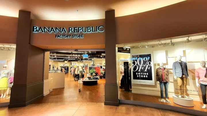Banana Republic Factory Store in Miami | Ask Anything