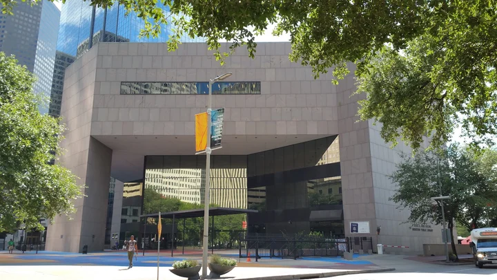 Houston Public Library - Central Library - Ask AI | mindtrip