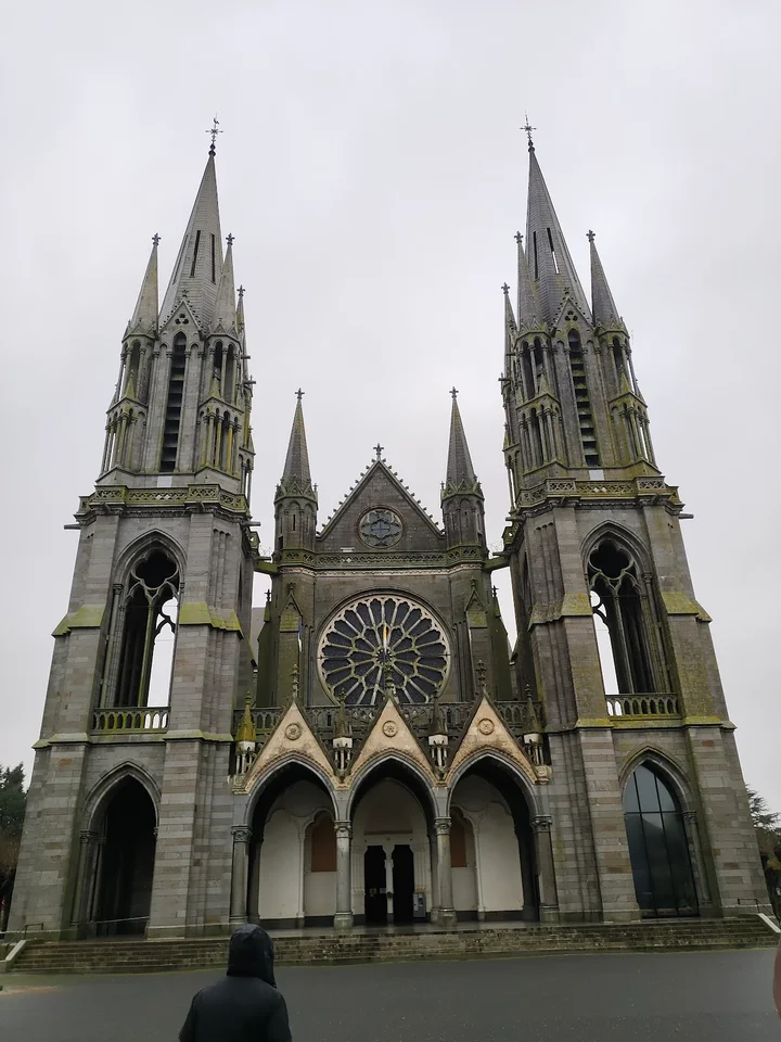Basilica of Our Lady of Pontmain in Pontmain | Ask Anything