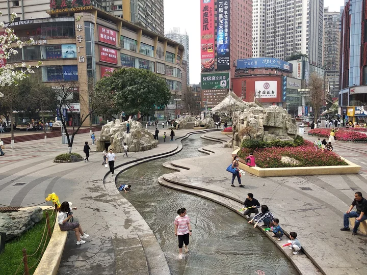 Sanxia Square in Chongqing | What to Know Before You Go