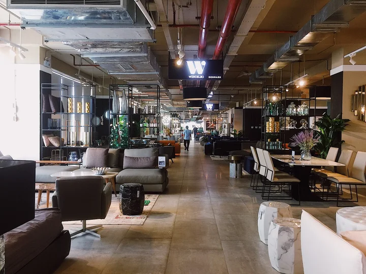 Ashley Center Phố Xinh Furniture - Ask AI | mindtrip