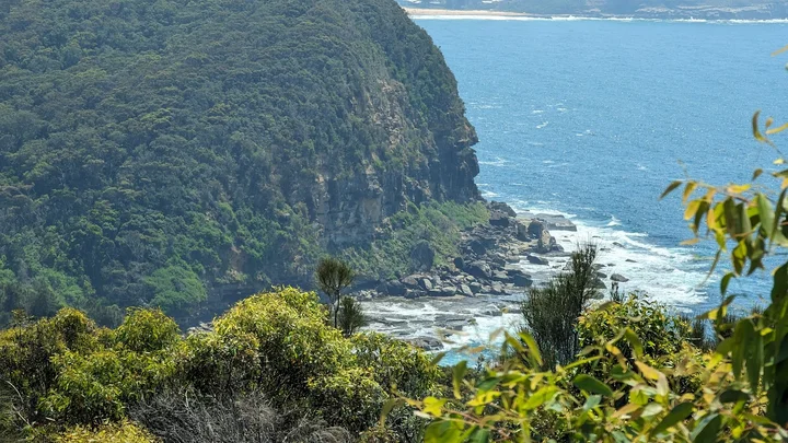 Winney Bay Lookout in Copacabana - Ask AI | mindtrip