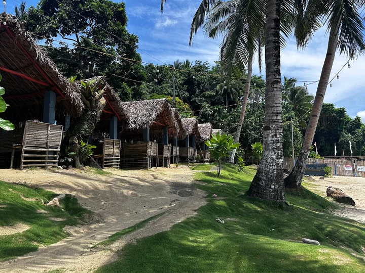 Mosboron Beach in Bacacay | What to Know Before You Go