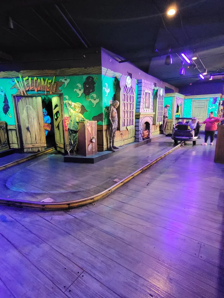 Ghost Blasters Dark Ride - Ask AI | mindtrip