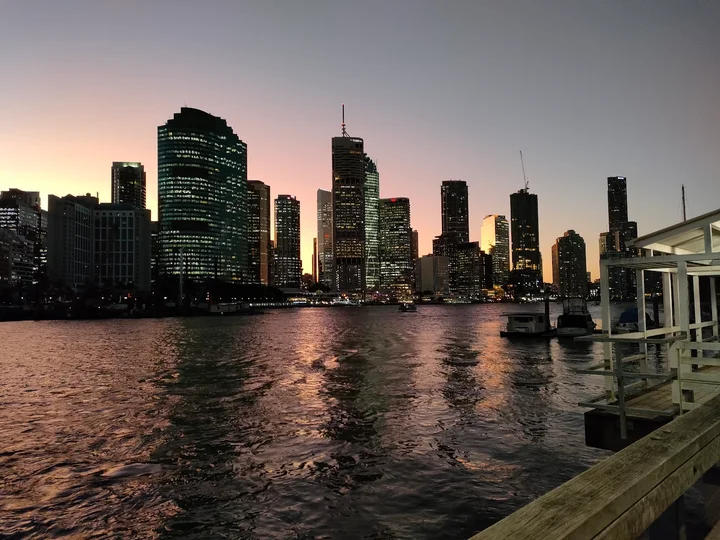 Kangaroo Point Riverwalk in Brisbane - Ask AI | mindtrip