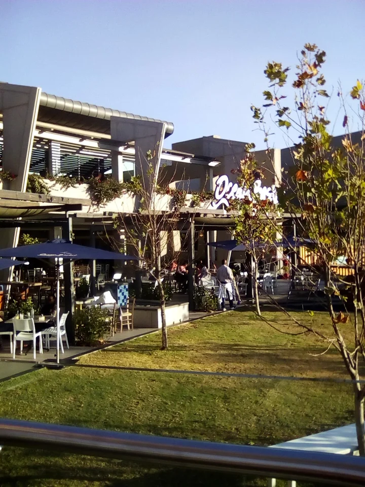 Atterbury Rd in Pretoria | What to Know Before You Go