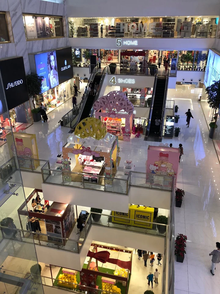 SM Store in Makati, Metro Manila - Ask AI | mindtrip