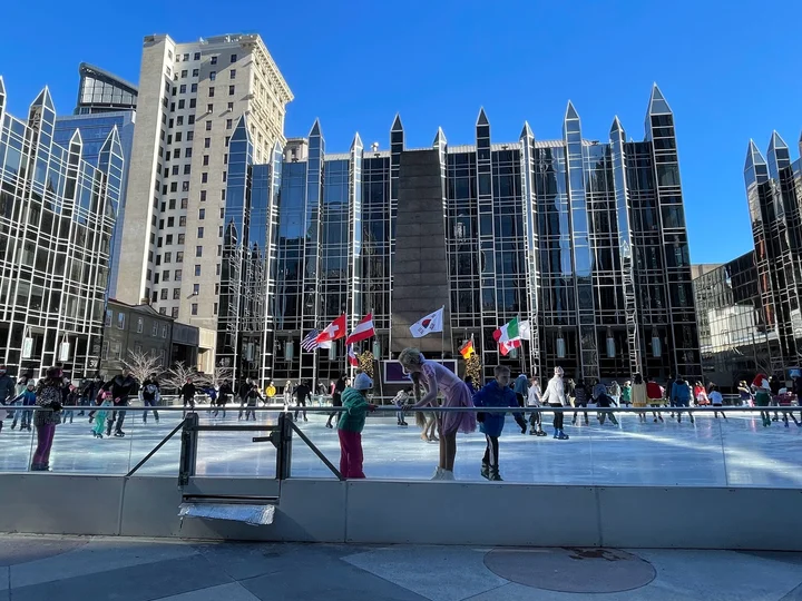 The UPMC Rink at PPG Place in Pittsburgh - Ask AI | mindtrip