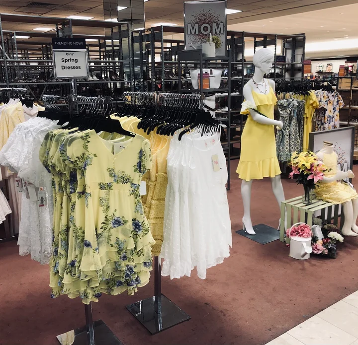 formal dress shops in vicksburg ms Wedding, Prom and Mother of the Bride Dresses at Budget-Friendy Prices!