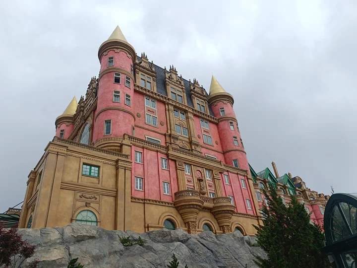 Ravenstone Castle in Hoa Phu, Đà Nẵng - Ask AI | mindtrip