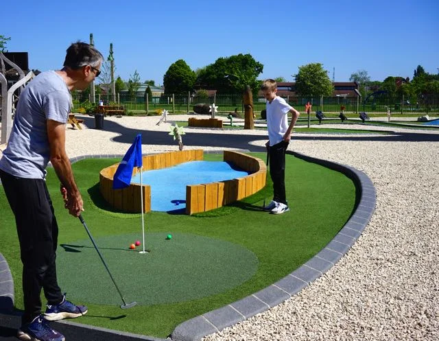 Highfields Park Adventure Golf - Ask AI | mindtrip