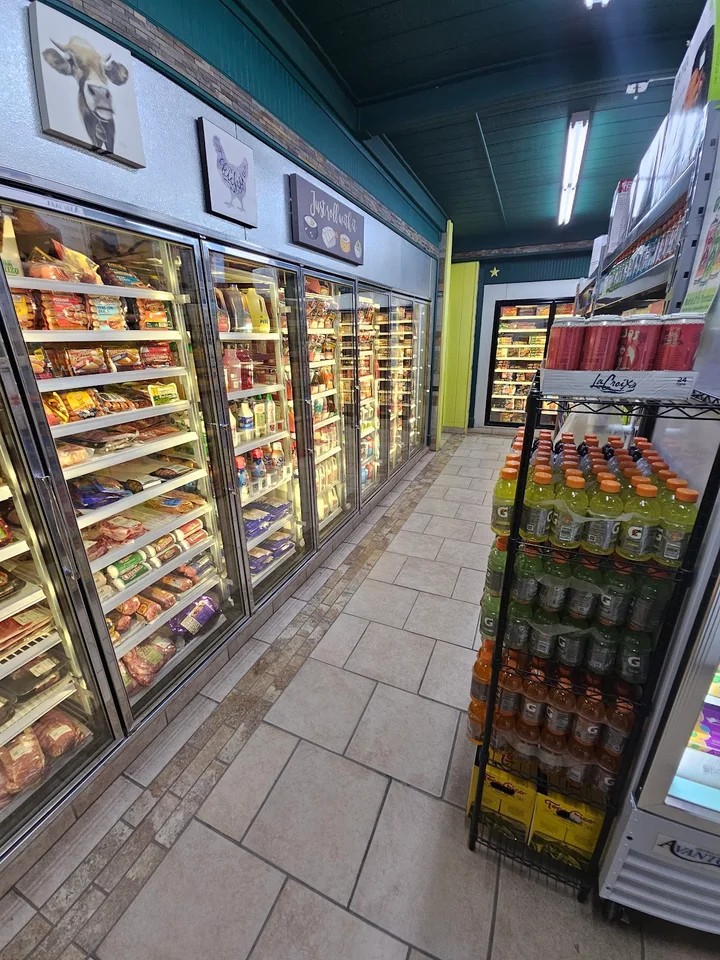 Cottonwood General Store | What to Know Before You Go