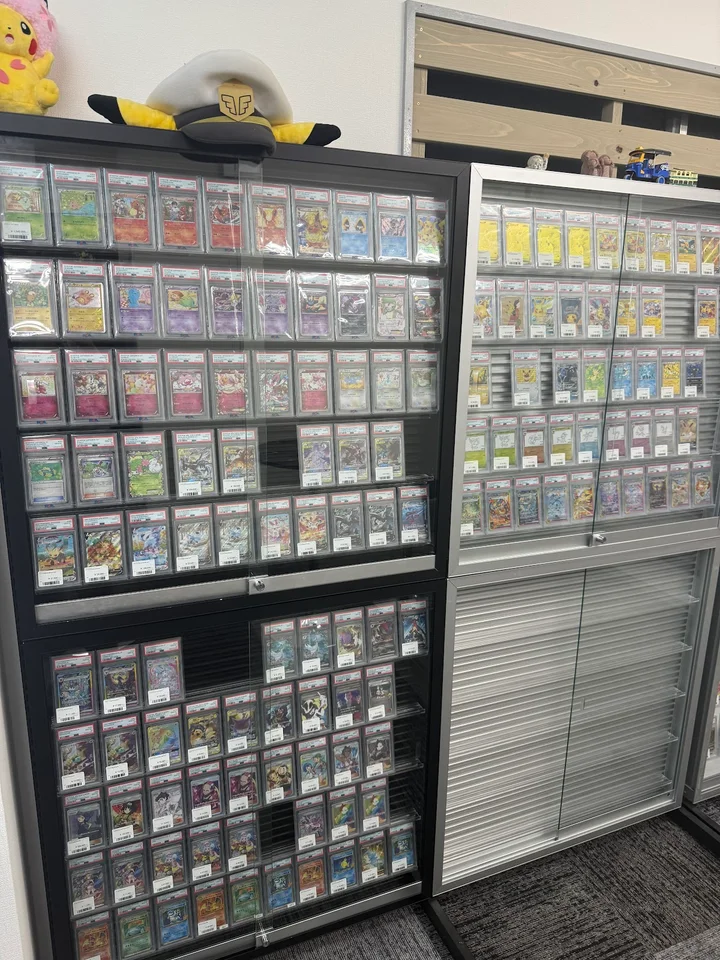 64x89mm card sleeves Acrylic Display Box for Japanese Pokmon Booster (7.7x13.9x4.4cm)